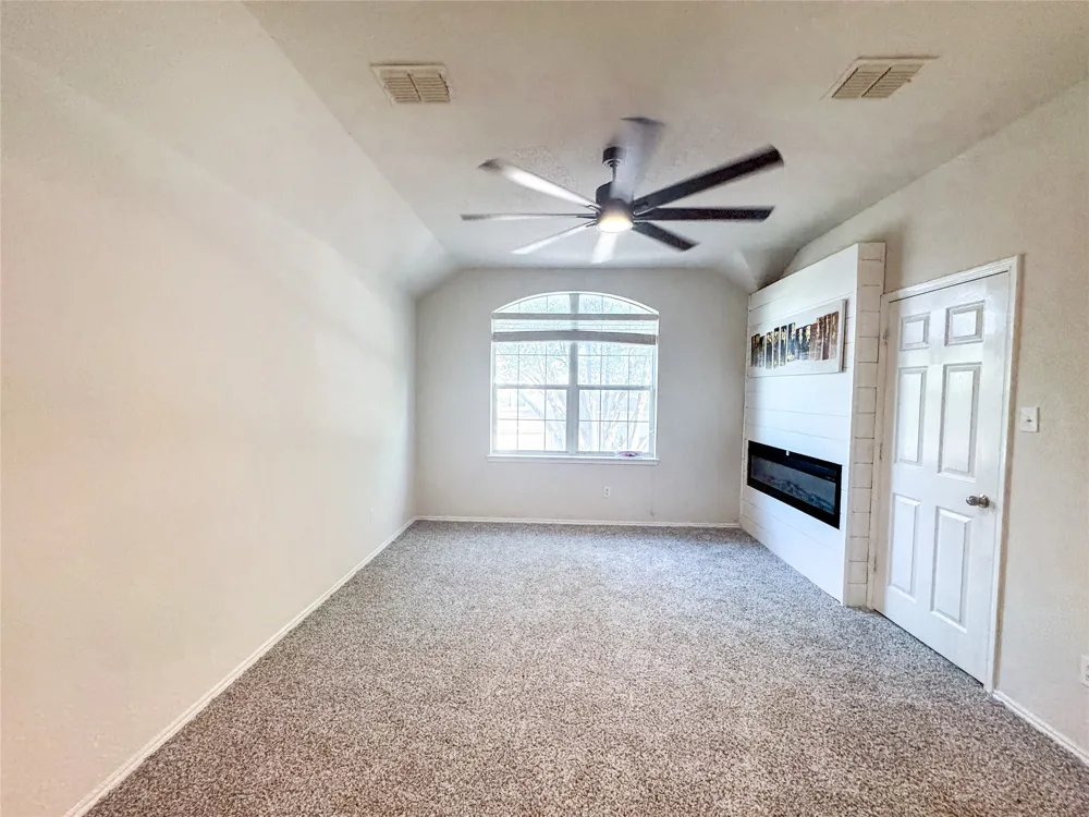 403 Rock Rose Drive Duncanville, TX 75137