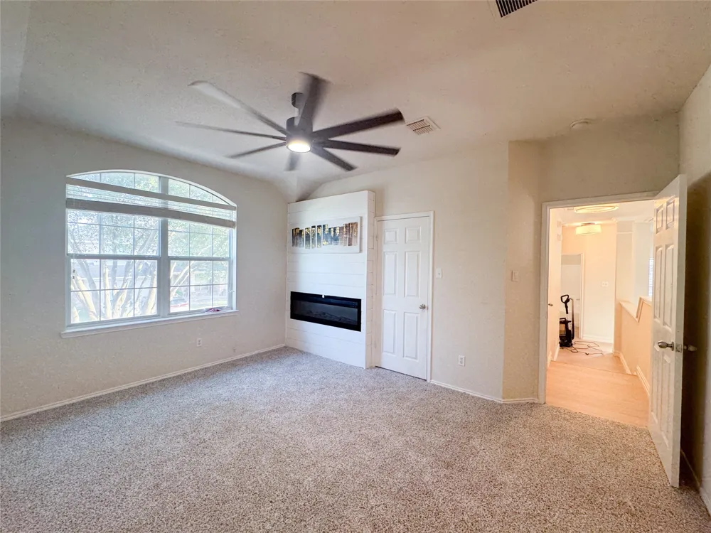 403 Rock Rose Drive Duncanville, TX 75137