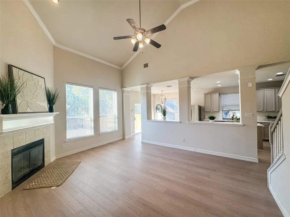 403 Rock Rose Drive Duncanville, TX 75137