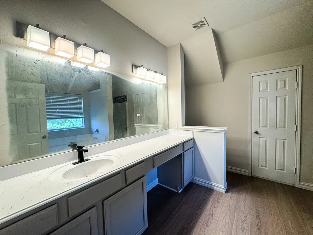 403 Rock Rose Drive Duncanville, TX 75137