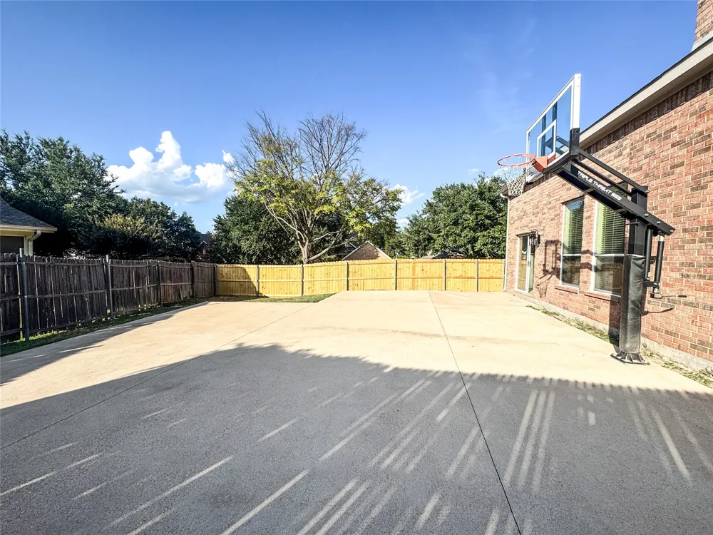 403 Rock Rose Drive Duncanville, TX 75137