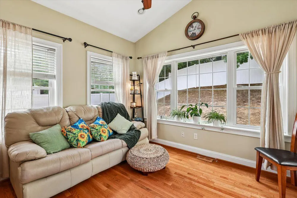 803 GARDENIA ROAD #2 Severna Park, MD 21146