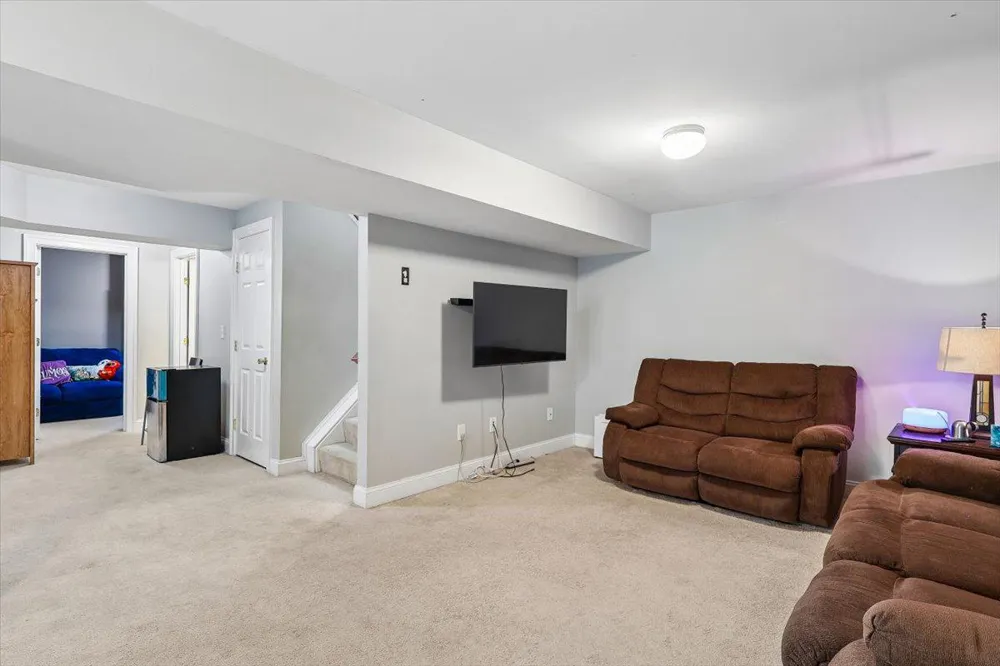 803 GARDENIA ROAD #2 Severna Park, MD 21146
