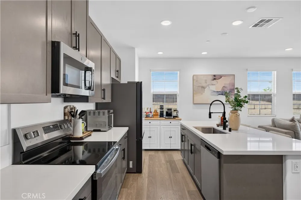 2212 Baldridge Canyon Court Highland, CA 92346