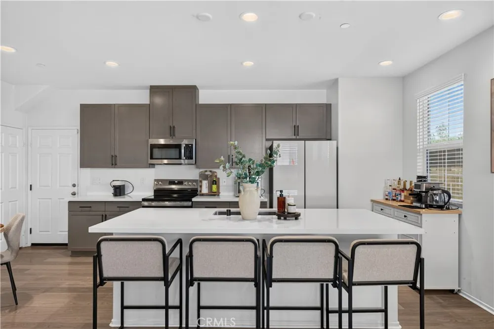 2212 Baldridge Canyon Court Highland, CA 92346