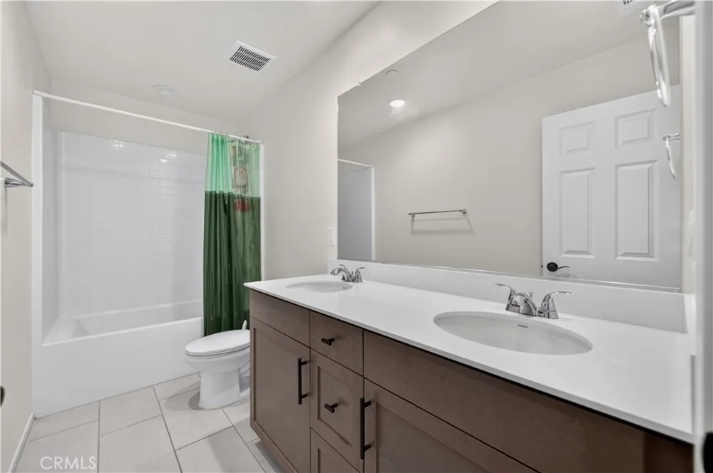 2212 Baldridge Canyon Court Highland, CA 92346
