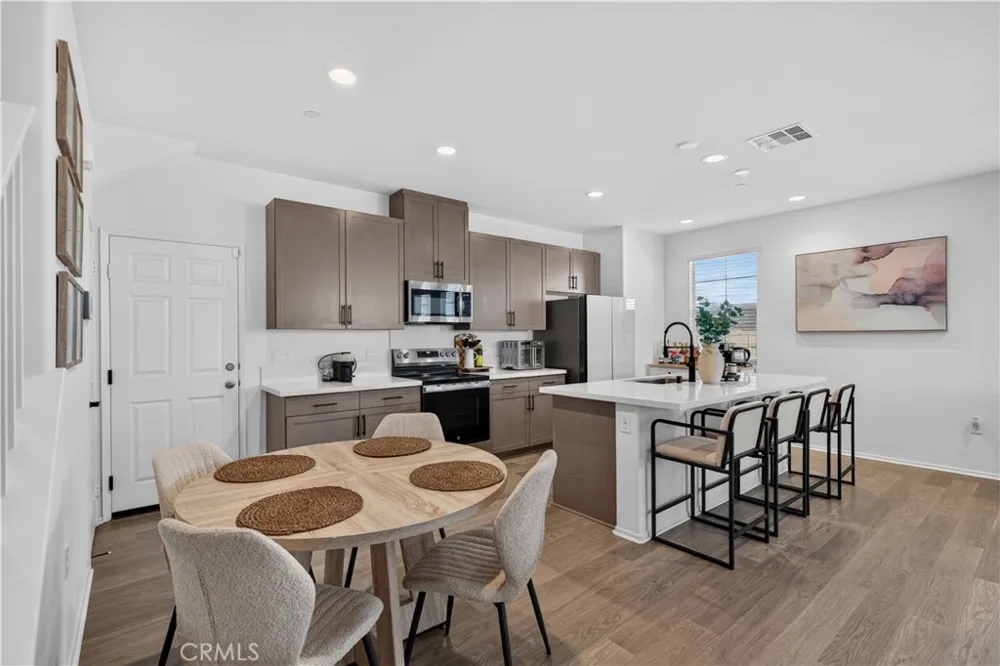 2212 Baldridge Canyon Court Highland, CA 92346