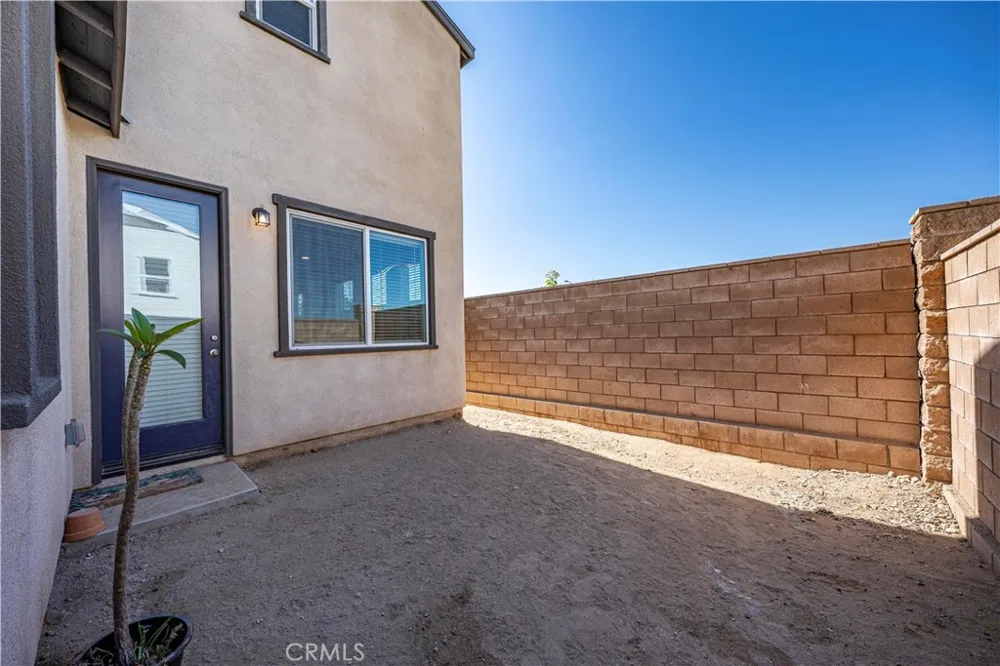 2212 Baldridge Canyon Court Highland, CA 92346