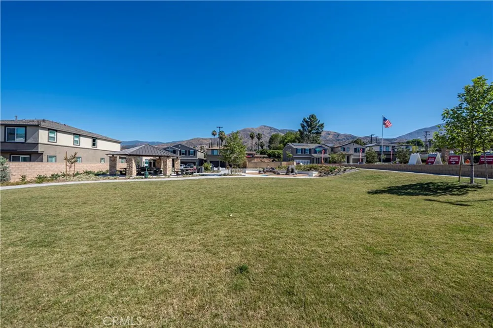 2212 Baldridge Canyon Court Highland, CA 92346