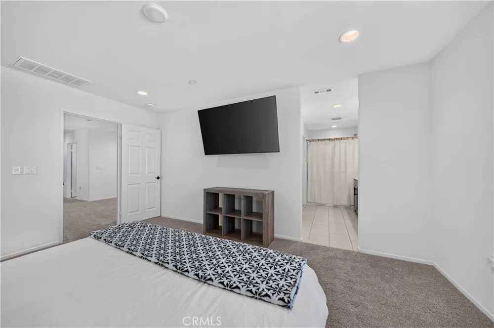 2212 Baldridge Canyon Court Highland, CA 92346