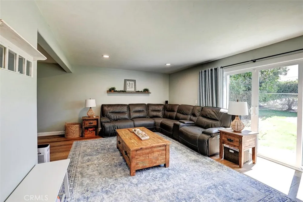 18645 Plumosa Fountain Valley, CA 92708