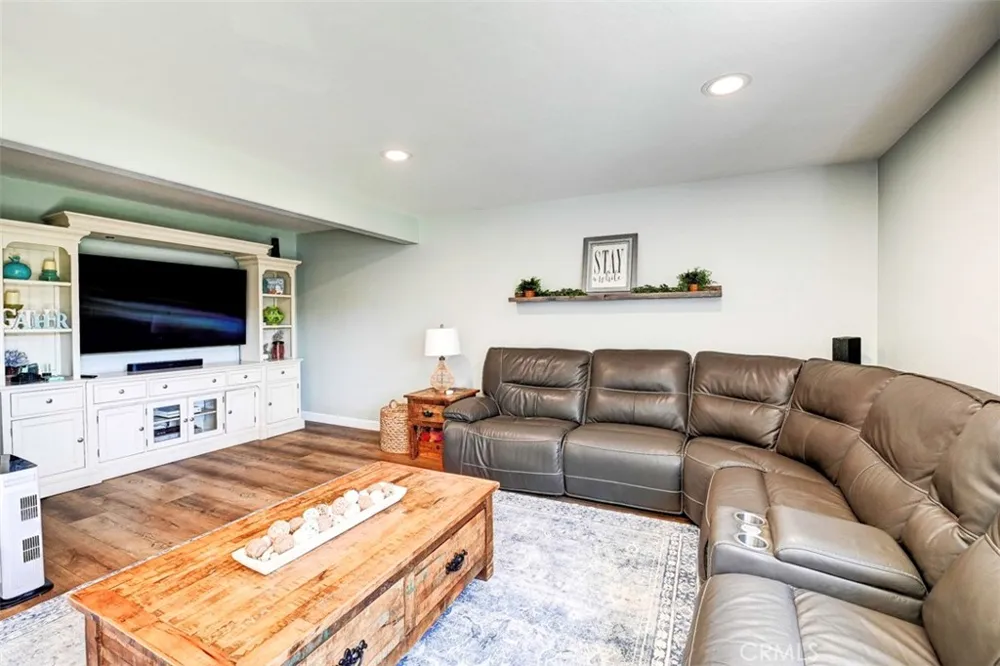 18645 Plumosa Fountain Valley, CA 92708