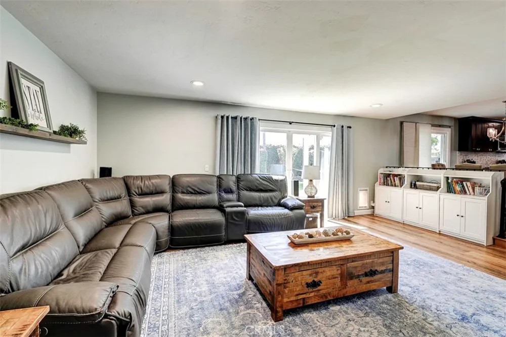 18645 Plumosa Fountain Valley, CA 92708