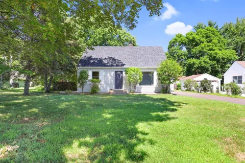 1051 Burke Avenue W