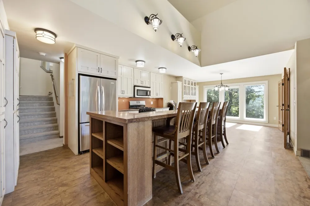 1854 Long Lake Road Detroit Lakes, MN 56501