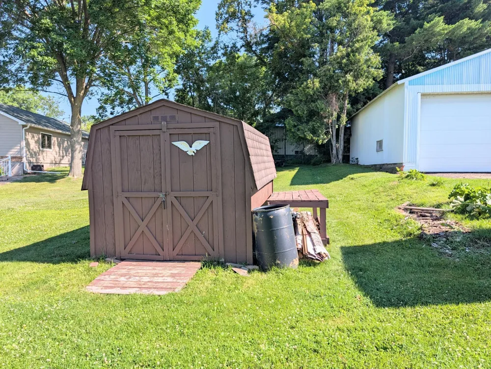 199 85th Avenue Clayton, WI 54004