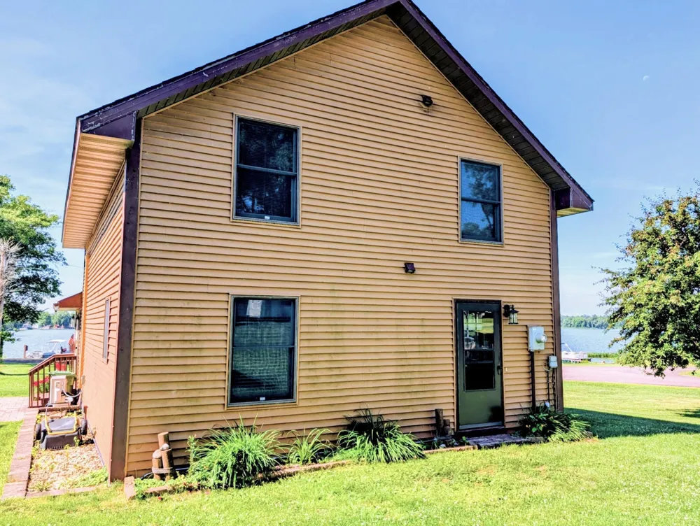 199 85th Avenue Clayton, WI 54004