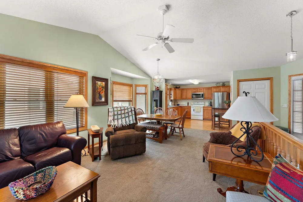 5568 129th Drive Hugo, MN 55038