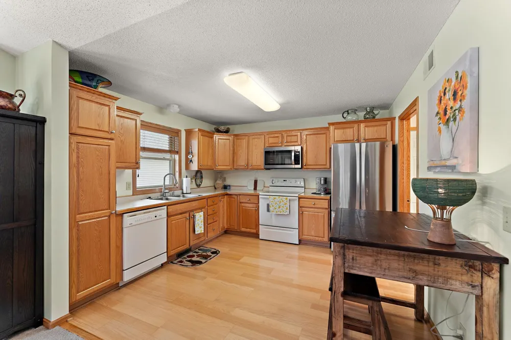 5568 129th Drive Hugo, MN 55038
