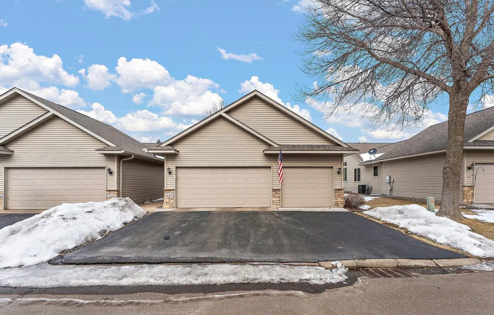 5568 129th Drive Hugo, MN 55038