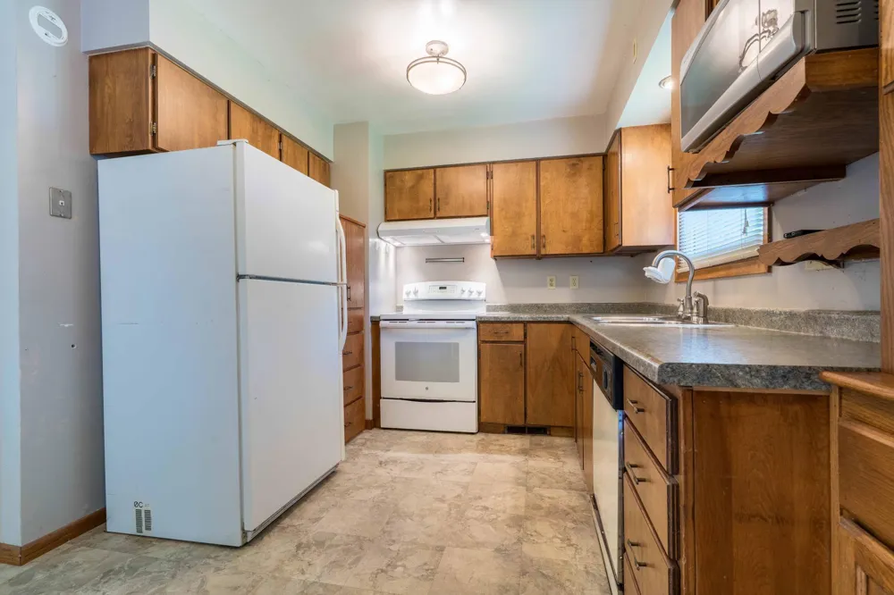 908 1st Avenue Fergus Falls, MN 56537