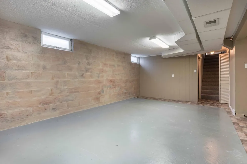 908 1st Avenue Fergus Falls, MN 56537