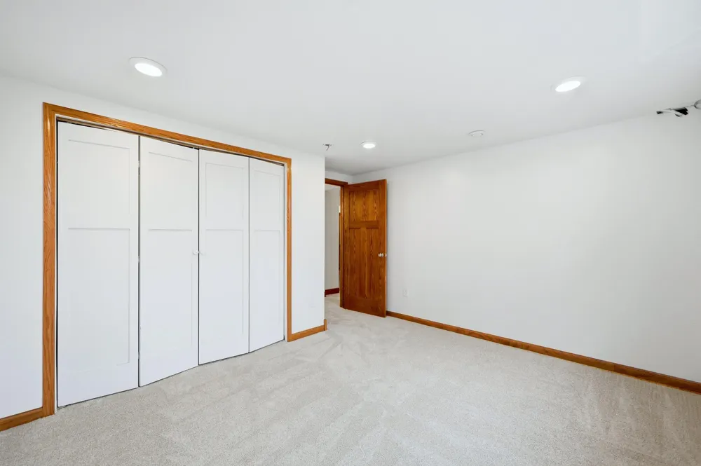 4308 Cass Court Webster, MN 55088