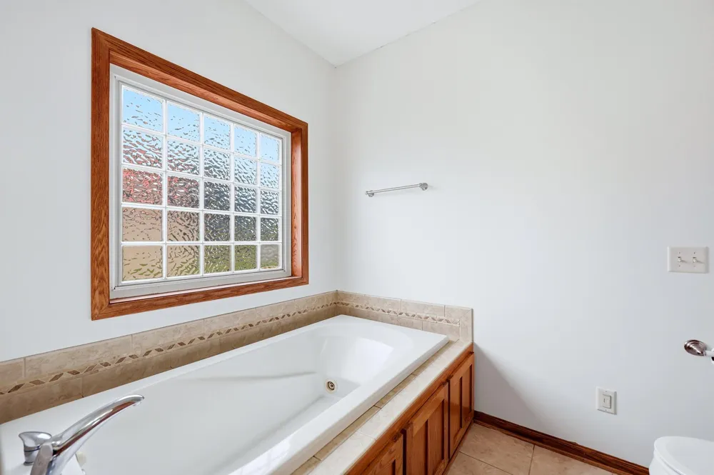 4308 Cass Court Webster, MN 55088