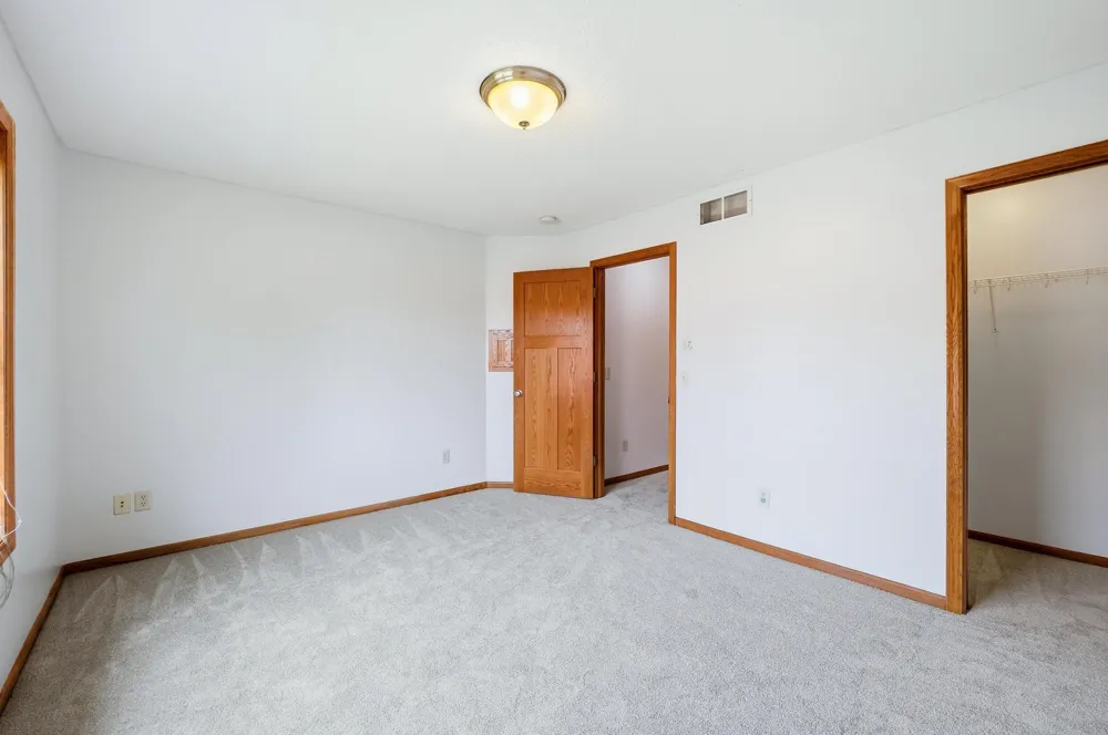 4308 Cass Court Webster, MN 55088