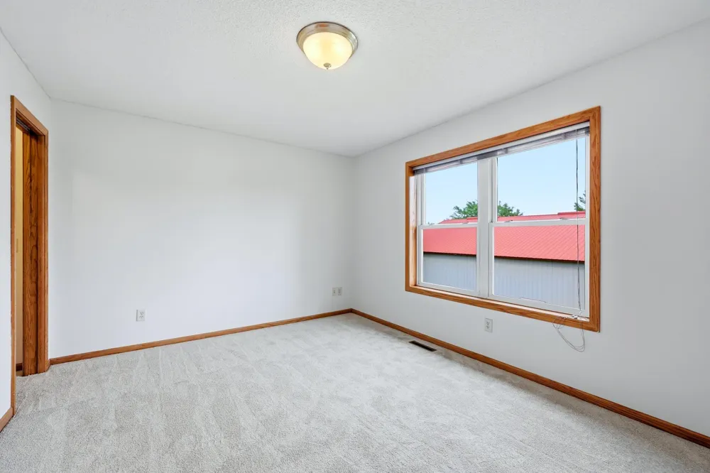 4308 Cass Court Webster, MN 55088