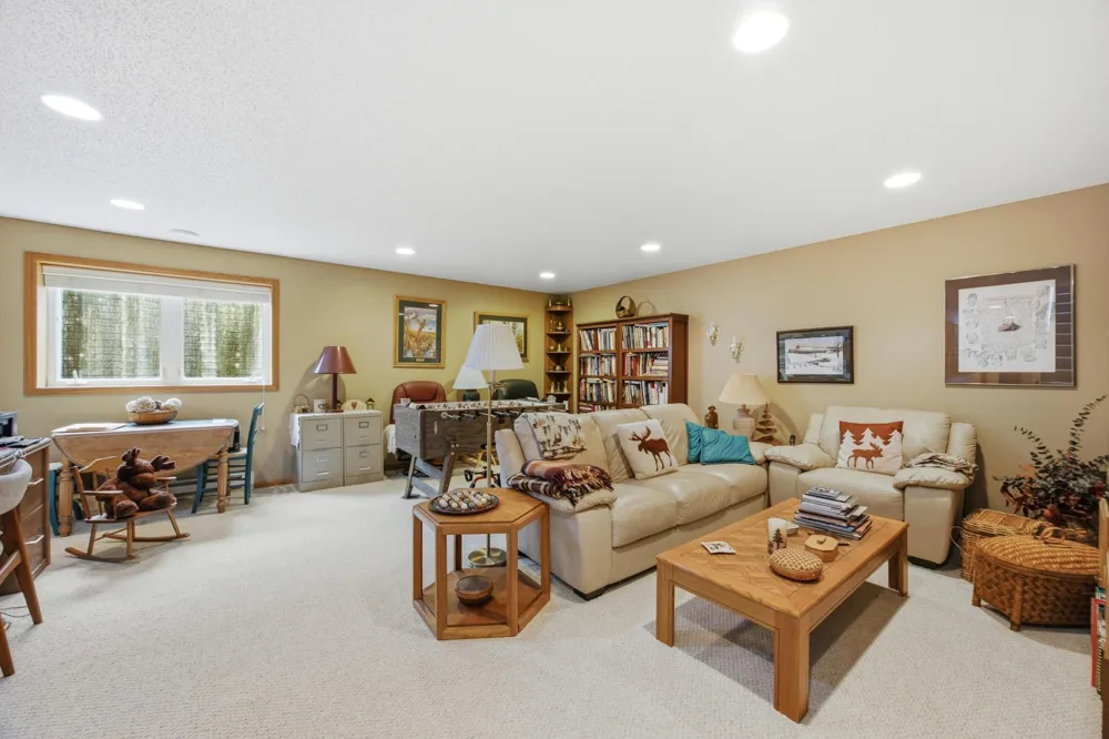 424 44th Avenue S Moorhead, MN 56560