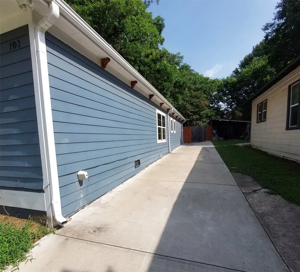 701 E Washington Street Paris, TX 75460