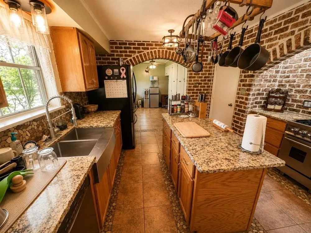 316 County Road 2750 Hughes Springs, TX 75656