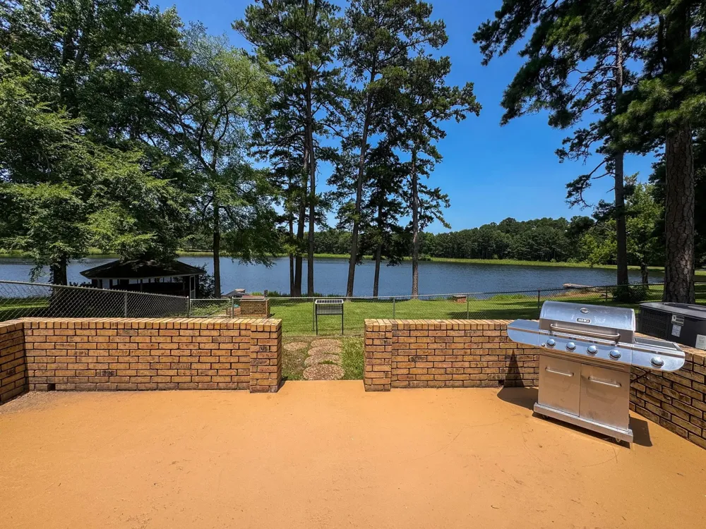 316 County Road 2750 Hughes Springs, TX 75656