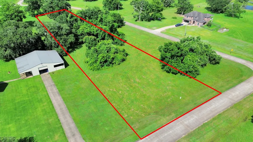 406 Rancho Chico Trail Angleton, TX 77515