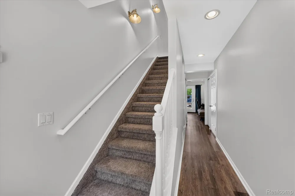 143 S 2nd Street Brighton City, MI 48116
