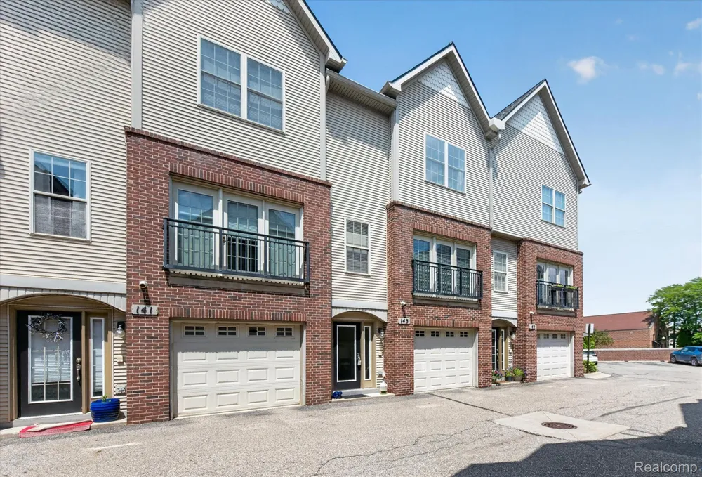 143 S 2nd Street Brighton City, MI 48116