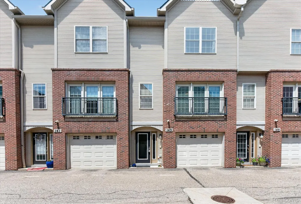 143 S 2nd Street Brighton City, MI 48116