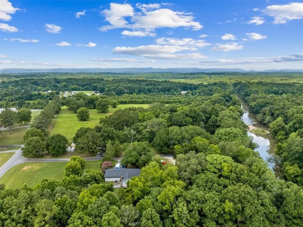 3891 Brown Bridge Road SE Dalton, GA 30721