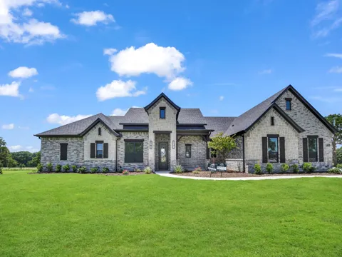 148 Daggett Drive