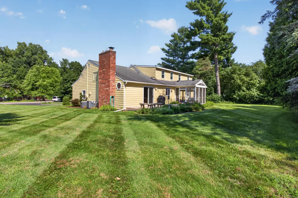 4745 Birch Haven Road Jackson, MI 49201