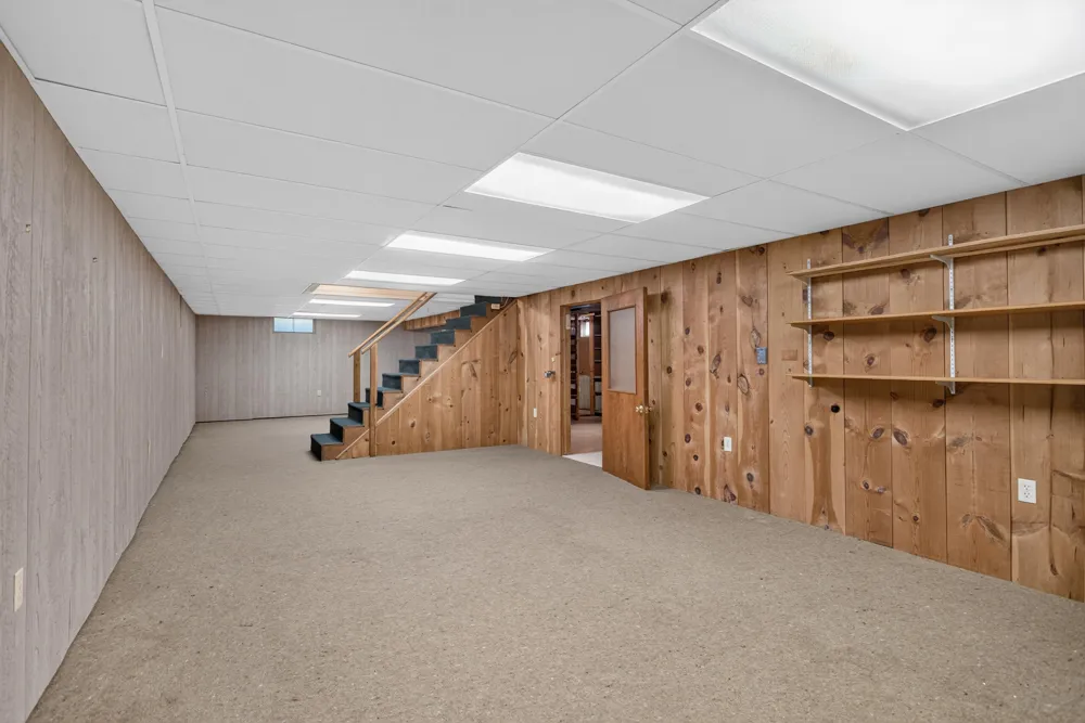 4745 Birch Haven Road Jackson, MI 49201