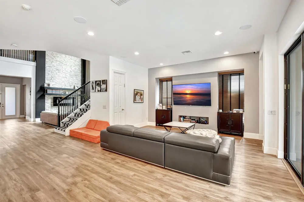 16879 Bridge Crossing Circle Delray Beach, FL 33446