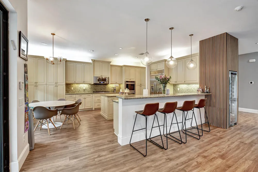 16879 Bridge Crossing Circle Delray Beach, FL 33446