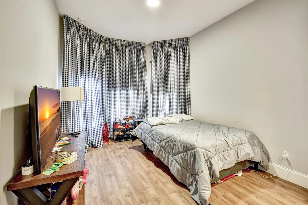 16879 Bridge Crossing Circle Delray Beach, FL 33446