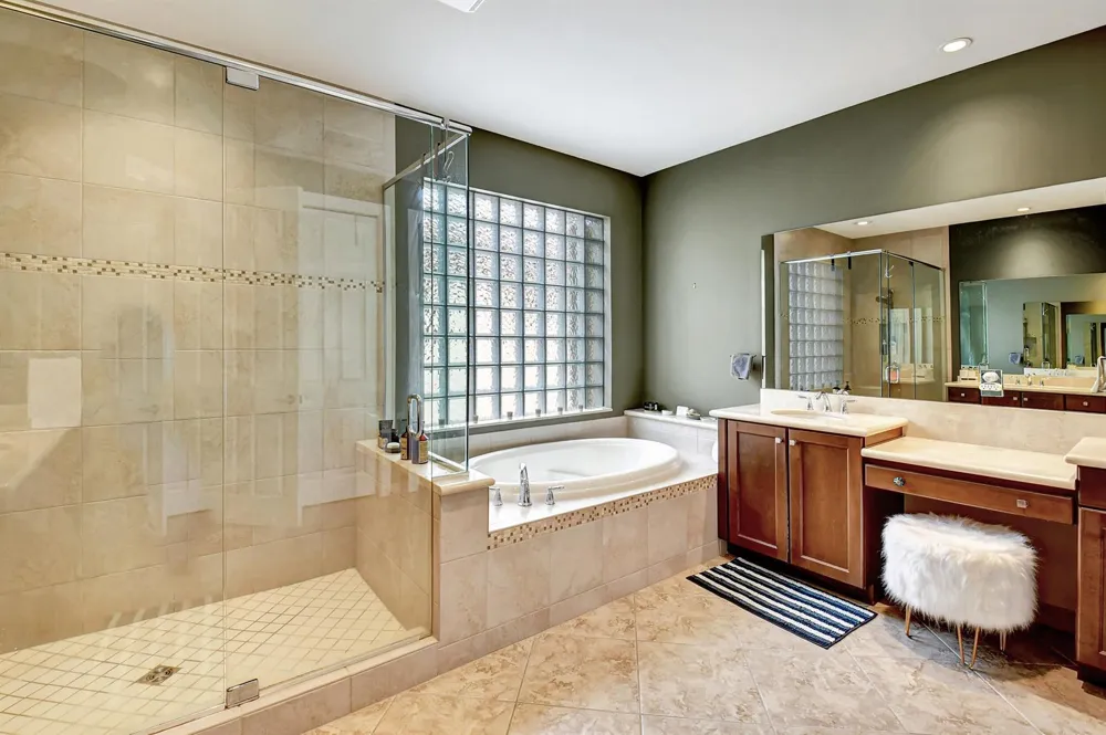 16879 Bridge Crossing Circle Delray Beach, FL 33446