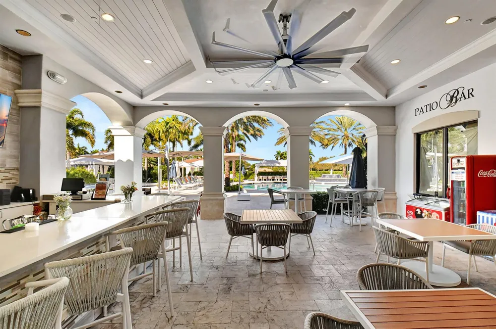 16879 Bridge Crossing Circle Delray Beach, FL 33446