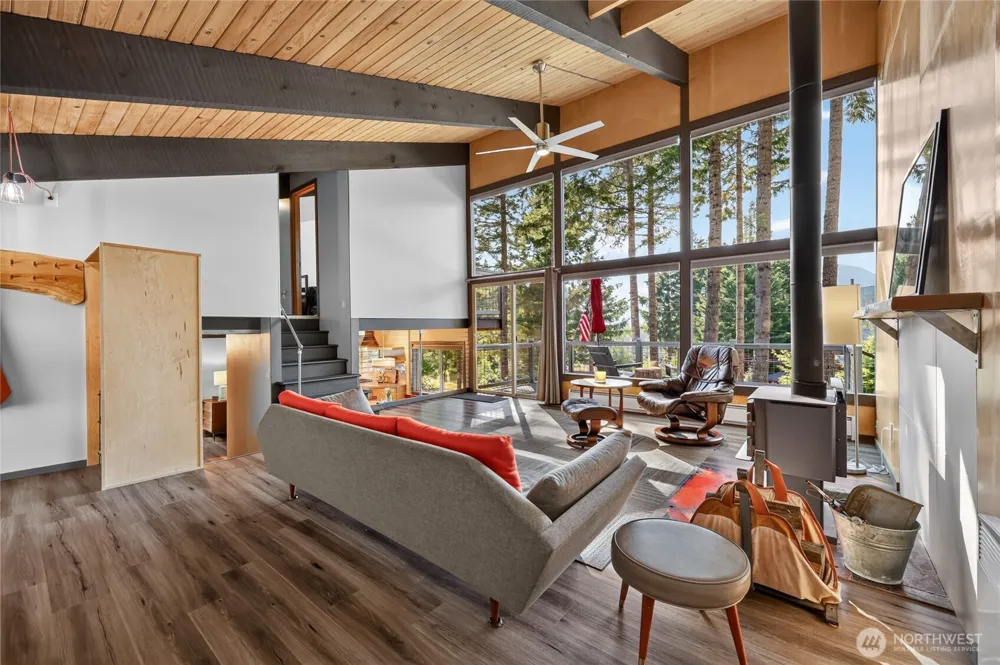 198 Alpine Drive Packwood, WA 98361