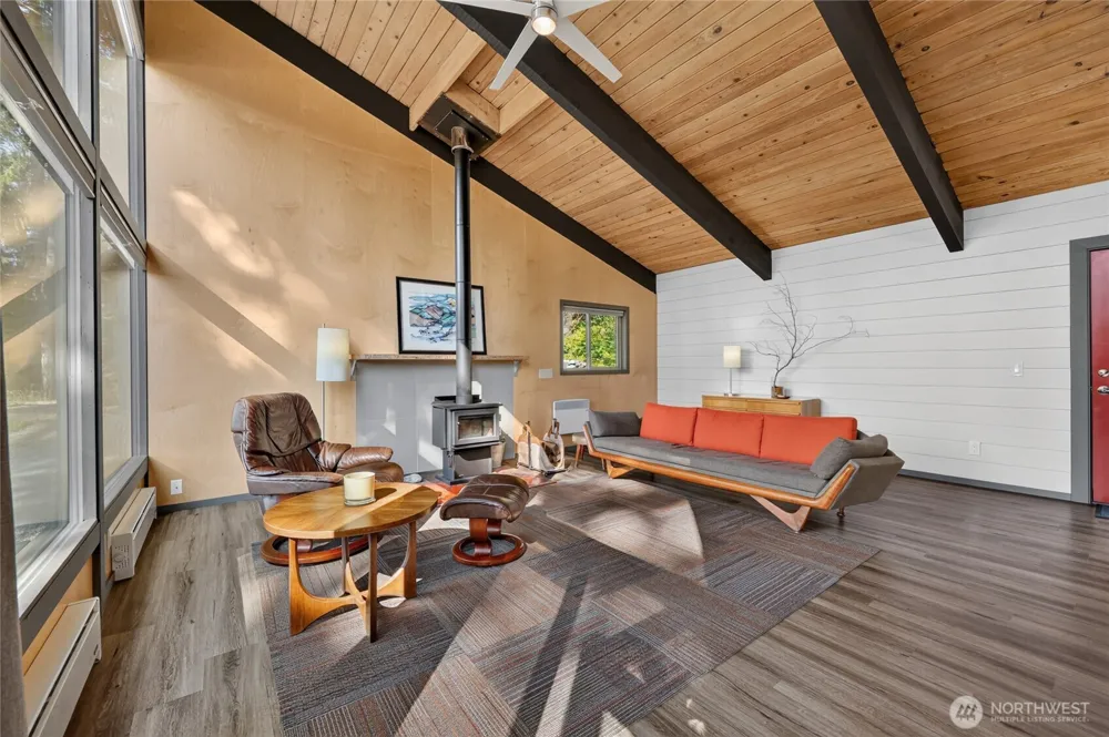 198 Alpine Drive Packwood, WA 98361