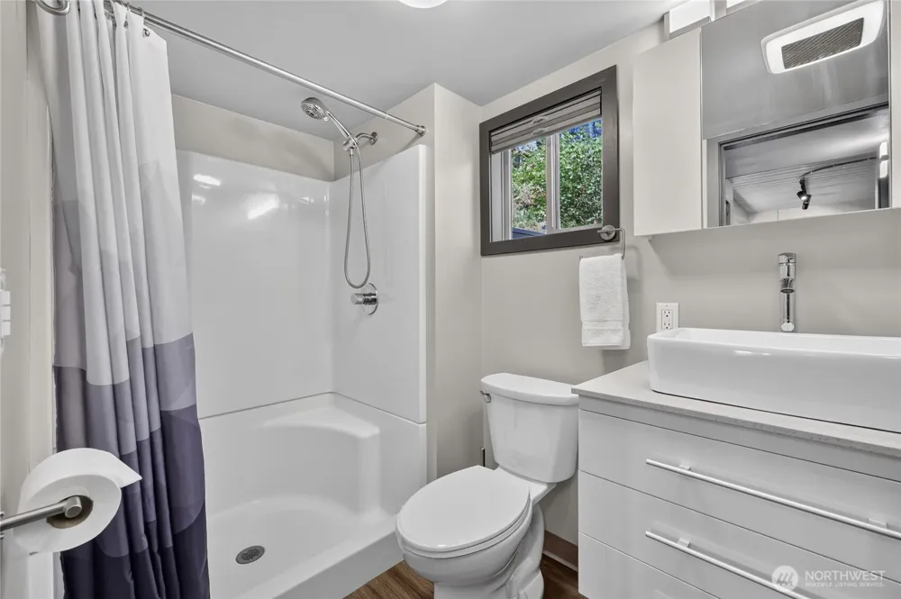 198 Alpine Drive Packwood, WA 98361